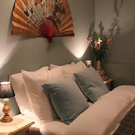 Bed & Breakfast Petit Paris *