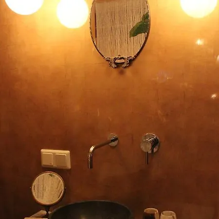Bed & Breakfast Petit Paris