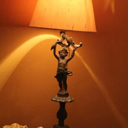 Couette-café Petit Paris *